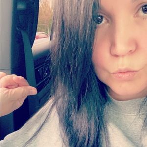 Meet your Posher, Savanna